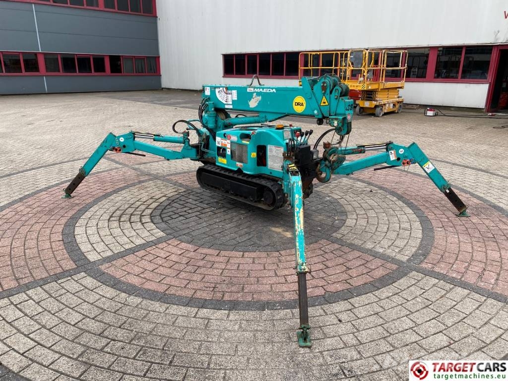 Maeda MC104C R2 Mini Tracked Crane 0.995T 550cm Minikranen