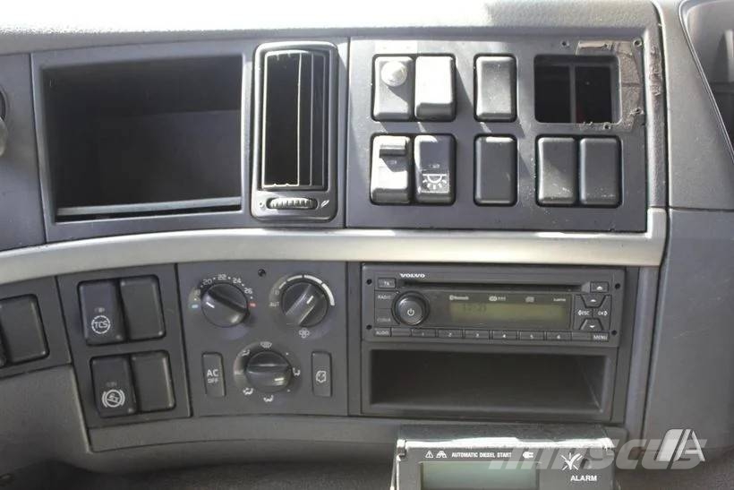 Volvo FM CS 850 - 26T – 046 Isotermos y frigoríficos
