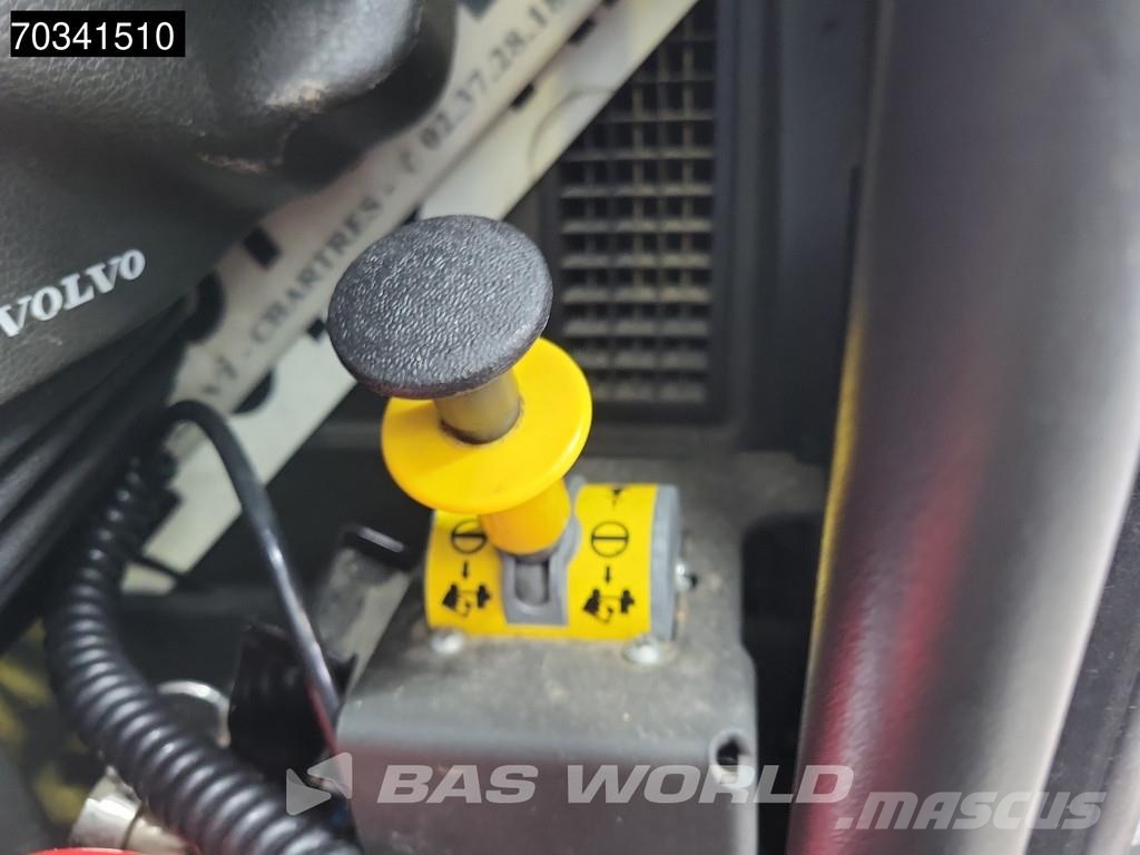 Volvo FH 460 4X2 Globe Hydraulic Full-Air Alcoa's Trekkvogner