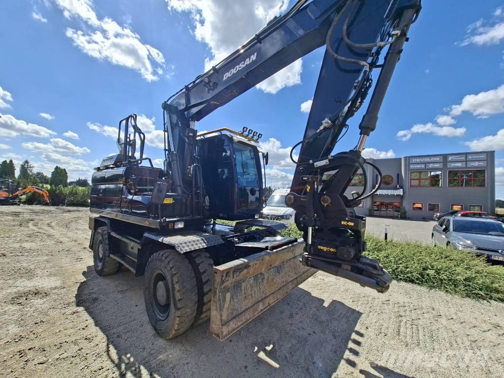 Doosan DX 170 W Ratiniai ekskavatoriai
