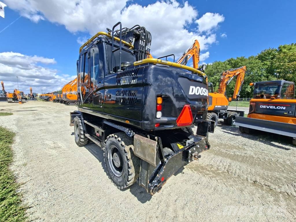 Doosan DX 170 W Ratiniai ekskavatoriai
