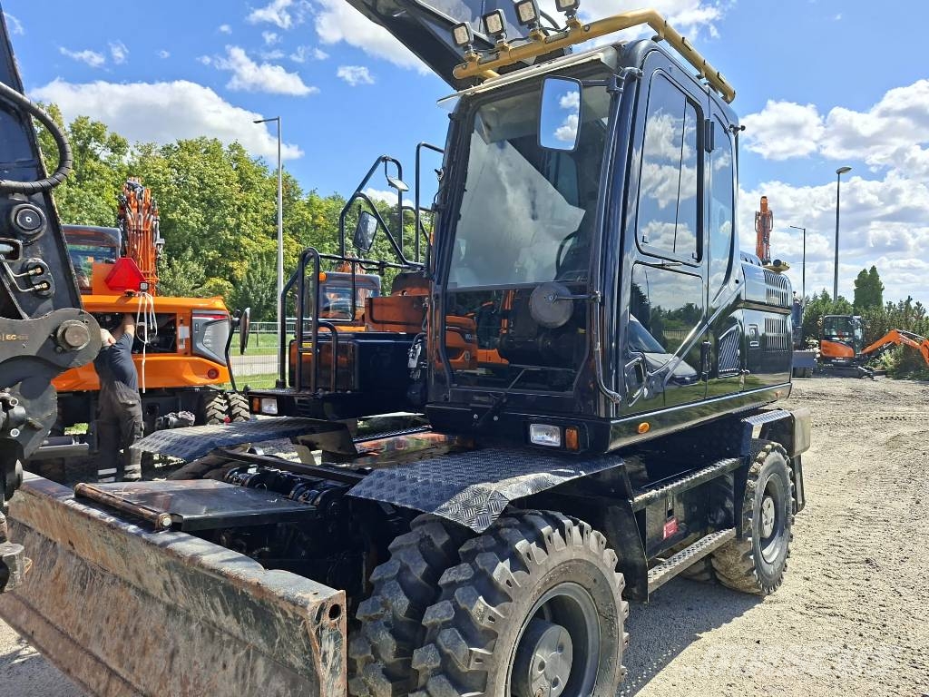 Doosan DX 170 W Ratiniai ekskavatoriai