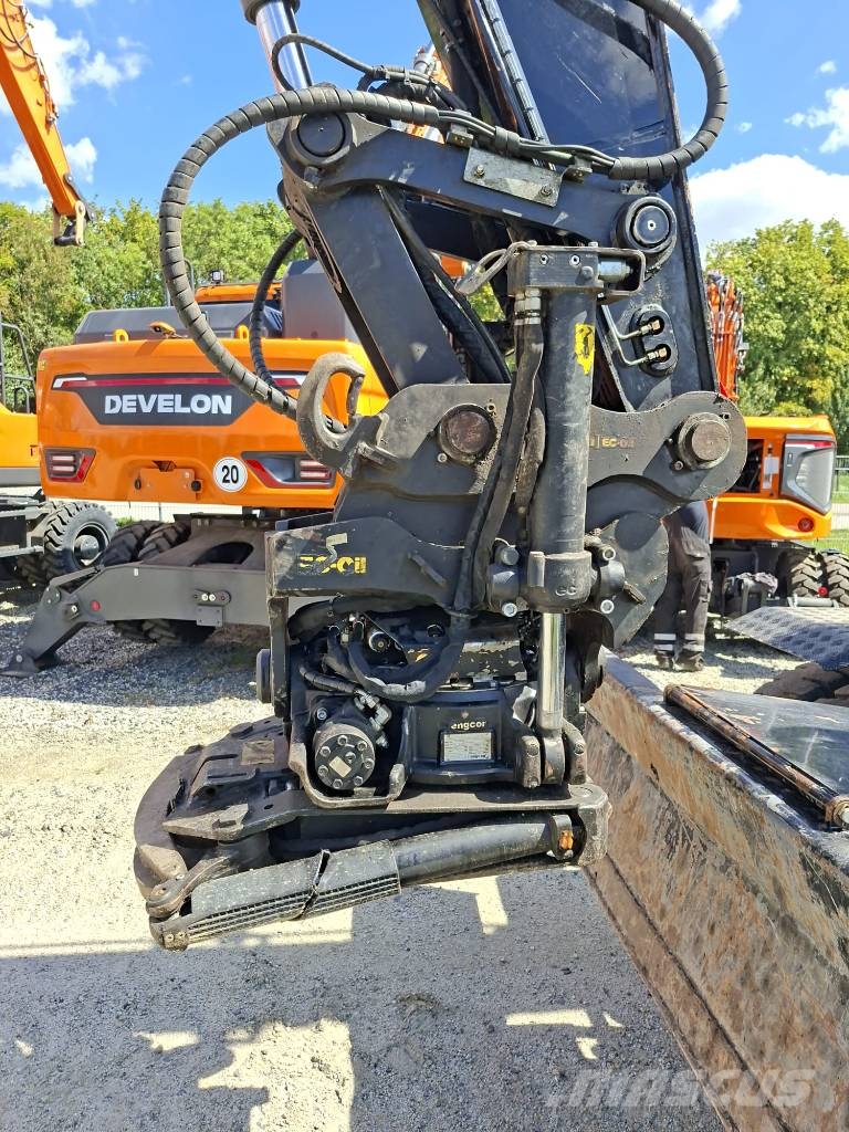 Doosan DX 170 W Ratiniai ekskavatoriai