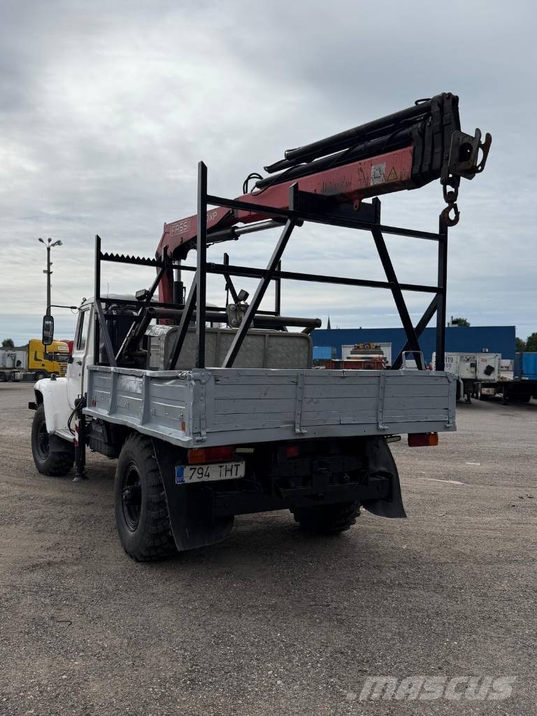 Gaz 3308 Smagās mašīnas ar celtni