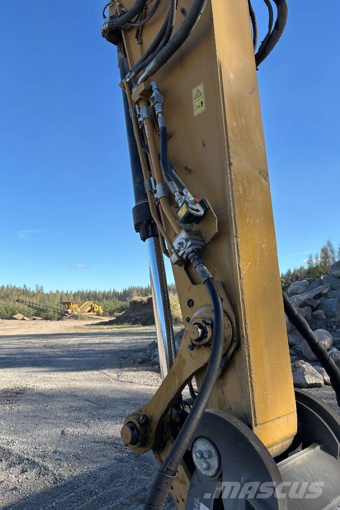 CAT CAT 340 NG – 2023 – 3 200 h – garanti – Cat Grade Bandgrävare