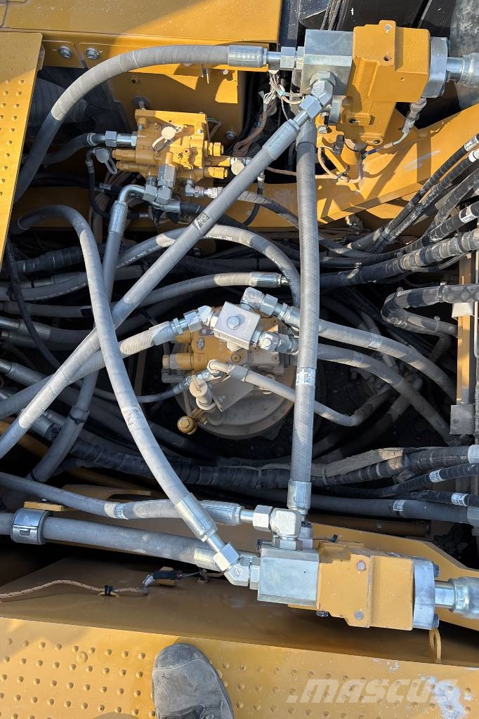 CAT CAT 340 NG – 2023 – 3 200 h – garanti – Cat Grade Bandgrävare