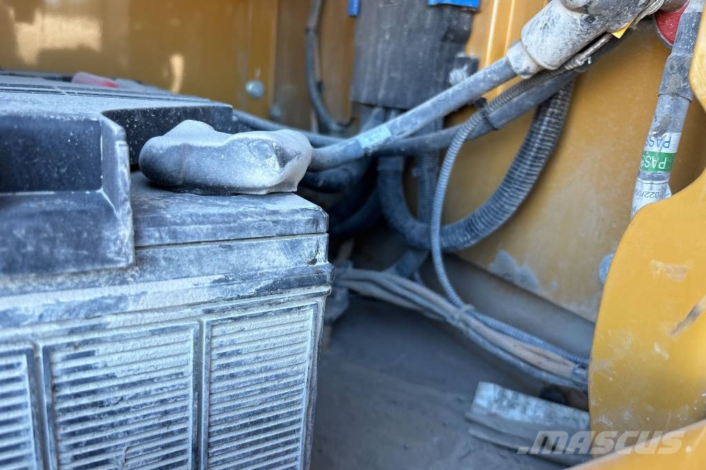 CAT CAT 340 NG – 2023 – 3 200 h – garanti – Cat Grade Bandgrävare