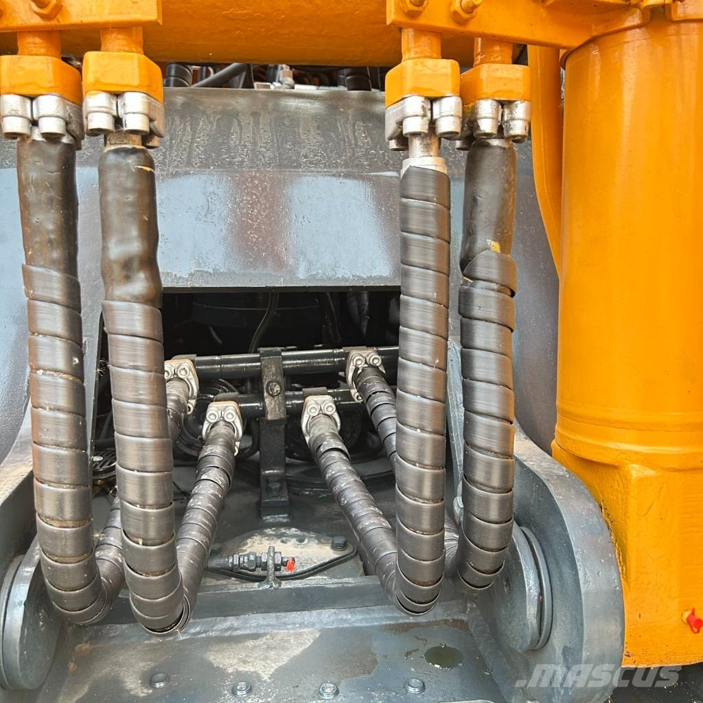 Hyundai 225-9 Escavadoras de rastos