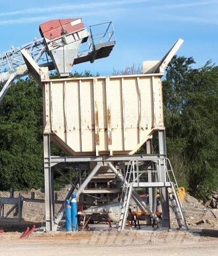 SMIL / Aviteq Hoppoer / Tremie 30 m^3 Bunkersystemen