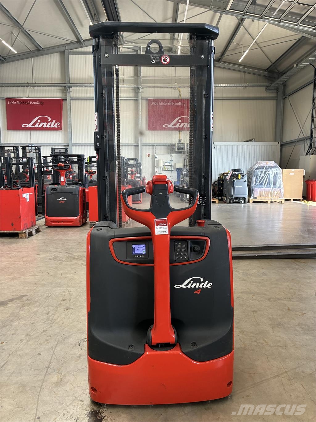 Linde L14 Ajettavat pinoamisvaunut