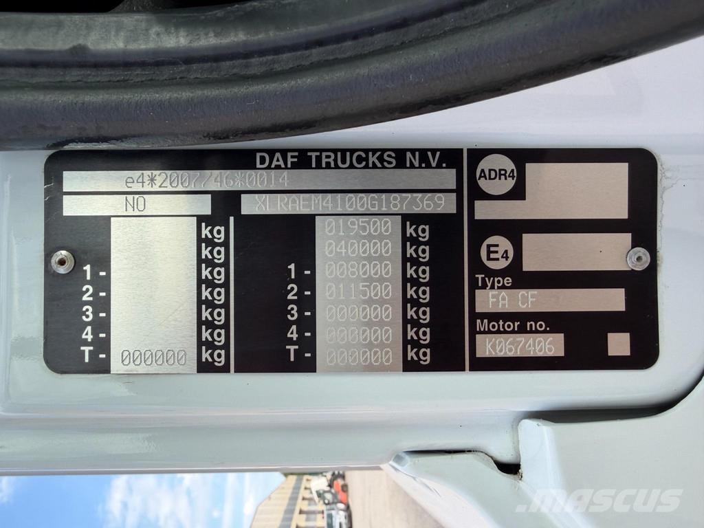 DAF CF370 4X2 EURO6 + SIDE OPENING Furgoonautod