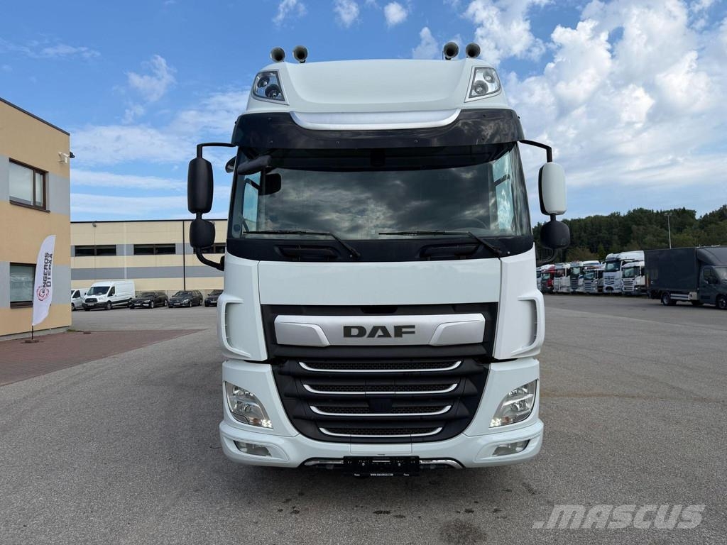 DAF CF370 4X2 EURO6 + SIDE OPENING Furgoonautod