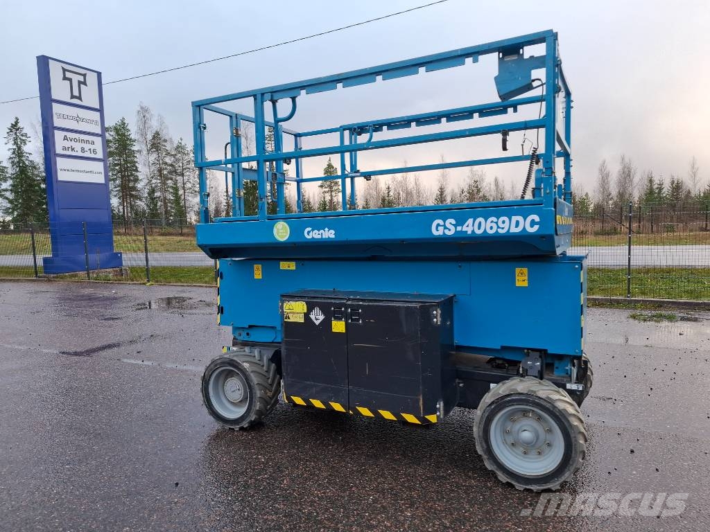Genie Gs 4069 Ollós emelők