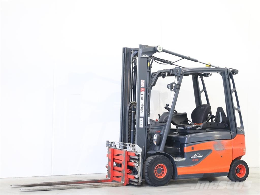 Linde E25L/387 شاحنات ذات رافعات شوكية تعمل بالكهرباء