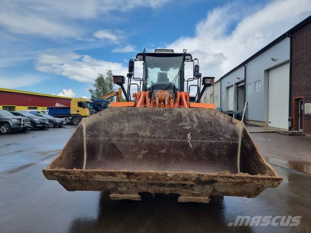 Hitachi ZW 250 Rataslaadurid