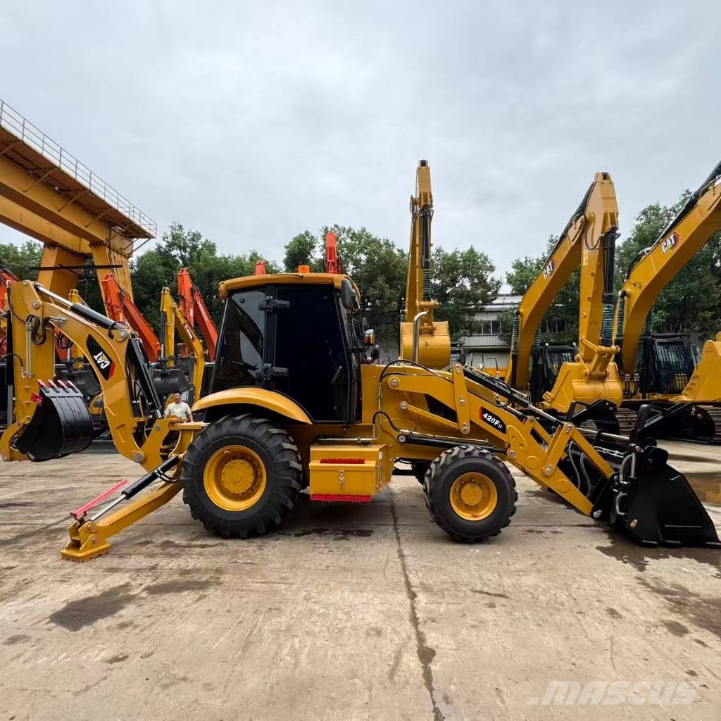 CAT 420 F2 لوادر ذات جرافات عكسية