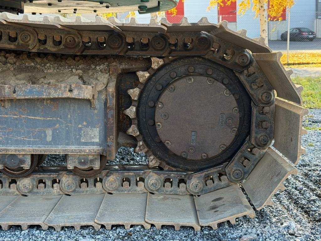 Kobelco SK 140 SR LC Гусеничні екскаватори