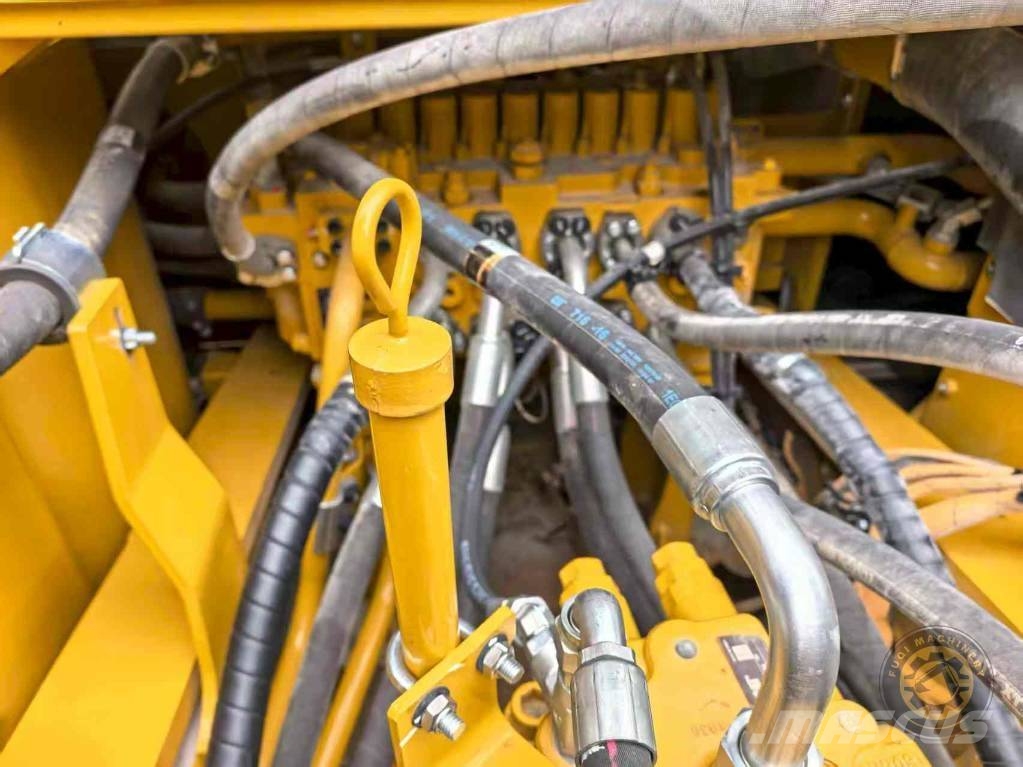 CAT 336 履带挖掘机