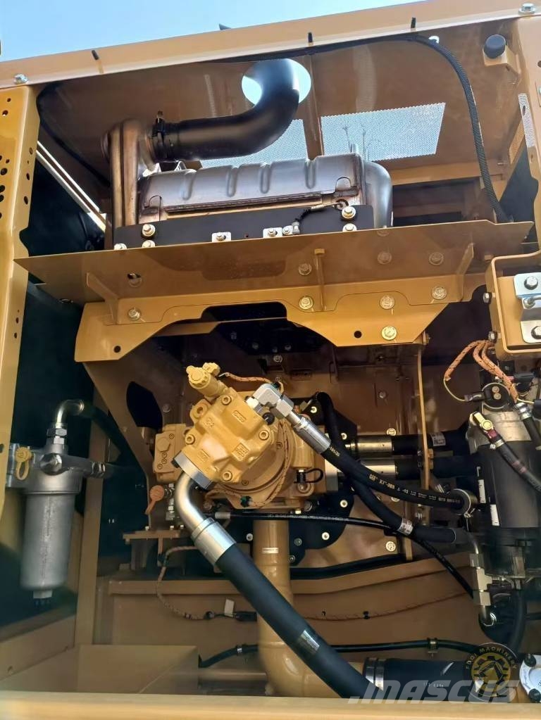 CAT 336 履带挖掘机
