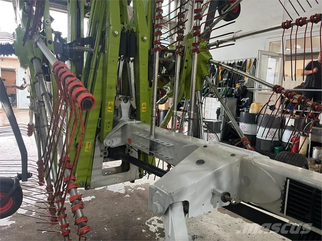 CLAAS LINER 4000 Andaineur