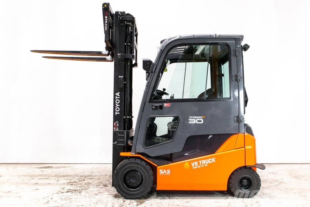 Toyota Traigo 8FBMKT30, 3-tons elmotvikt med låga timmar Ηλεκτρικά περονοφόρα ανυψωτικά κλαρκ