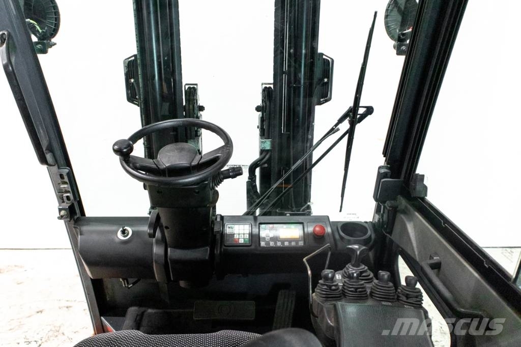 Toyota Traigo 8FBMKT30, 3-tons elmotvikt med låga timmar Ηλεκτρικά περονοφόρα ανυψωτικά κλαρκ