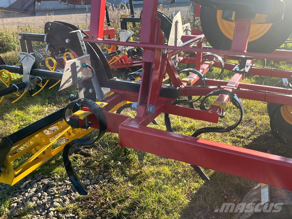 Potila Solver 700 Akėčios
