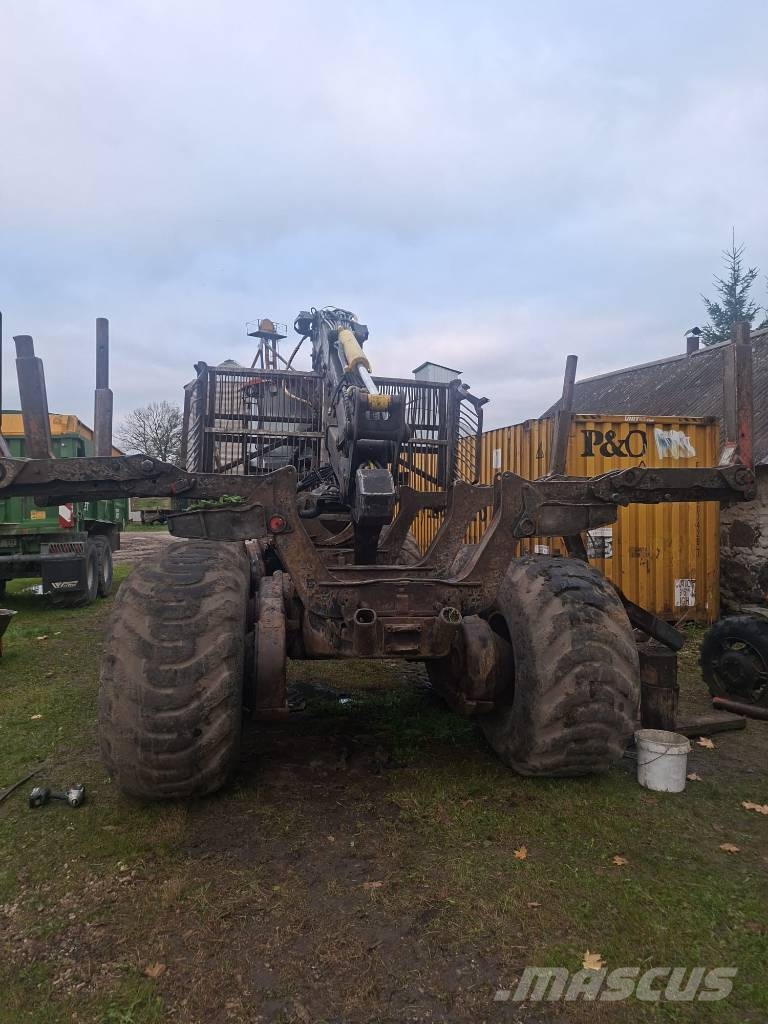 Valmet 890.3 Udkørselsmaskiner