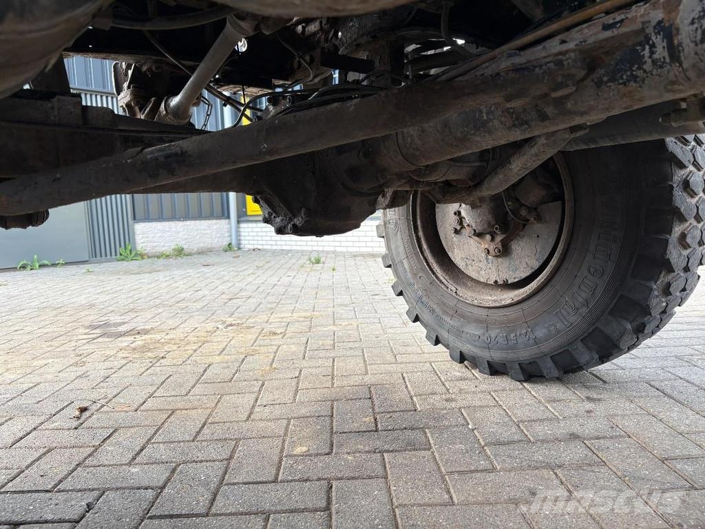 Unimog 424 + 4X4 + BJ 1977 + MANUAL + 261666 KM + HYDRAUL Ostalo