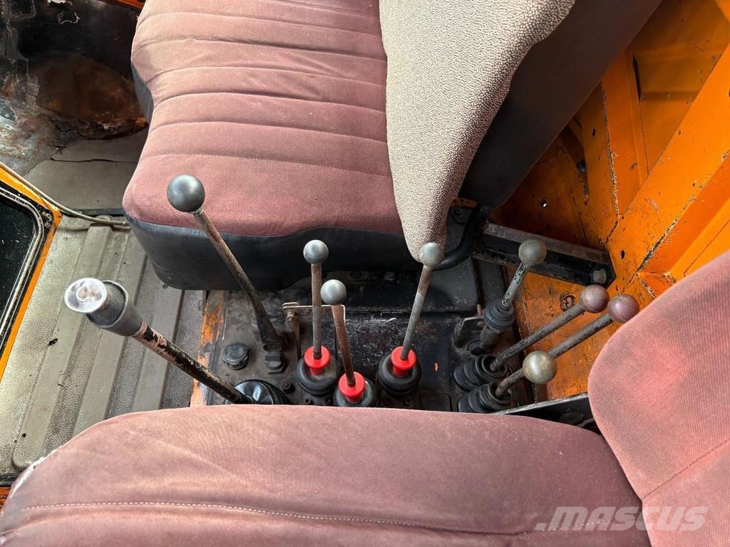 Unimog 424 + 4X4 + BJ 1977 + MANUAL + 261666 KM + HYDRAUL Ostalo