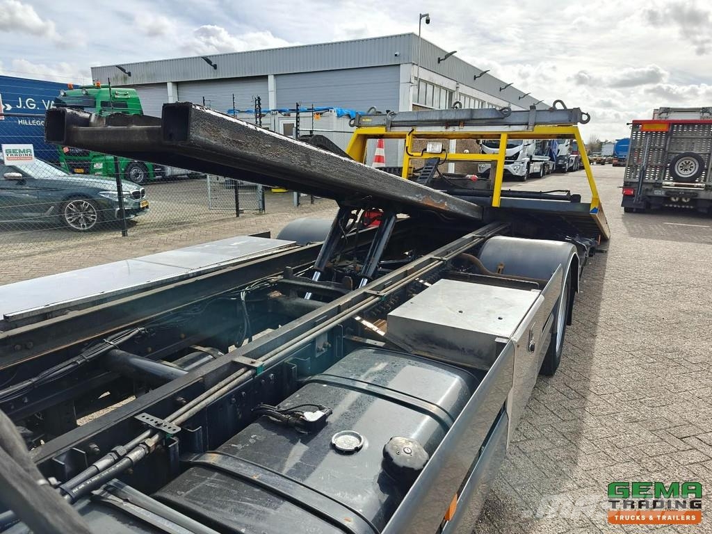 MAN TGM 15.250 4x2 Day Cab (6 seats) Euro5 - HIAB 122 Грузовые эвакуаторы
