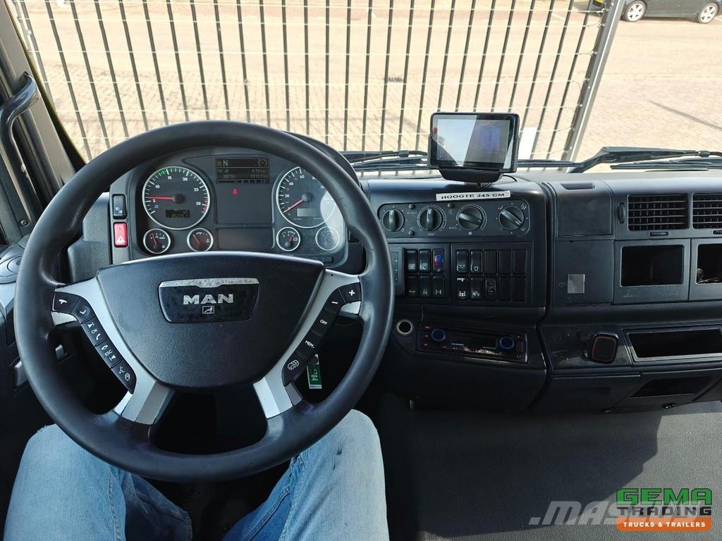 MAN TGM 15.250 4x2 Day Cab (6 seats) Euro5 - HIAB 122 Грузовые эвакуаторы