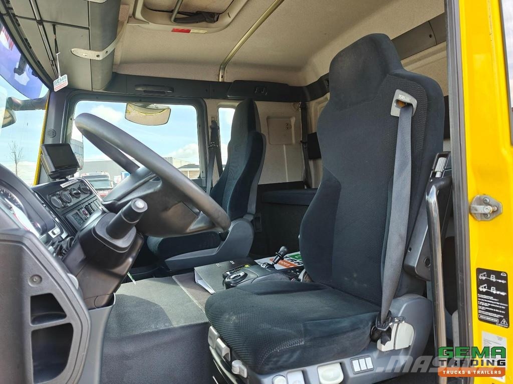 MAN TGM 15.250 4x2 Day Cab (6 seats) Euro5 - HIAB 122 レッカー車