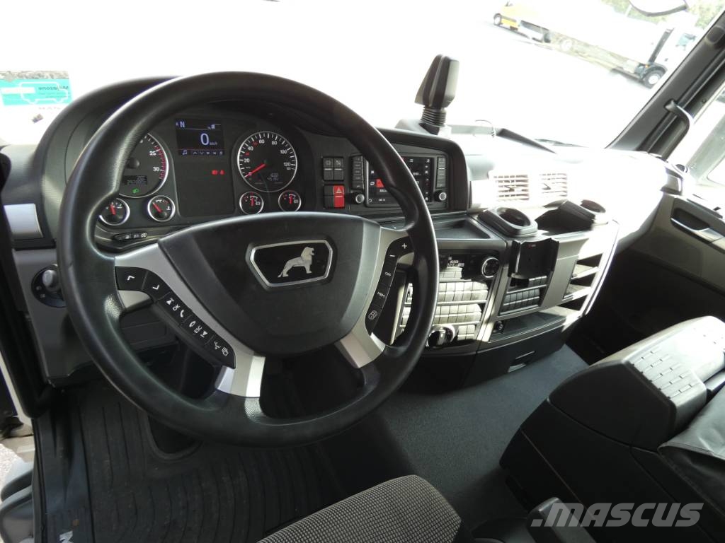 MAN TGS 35.320 Tovornjaki zabojniki