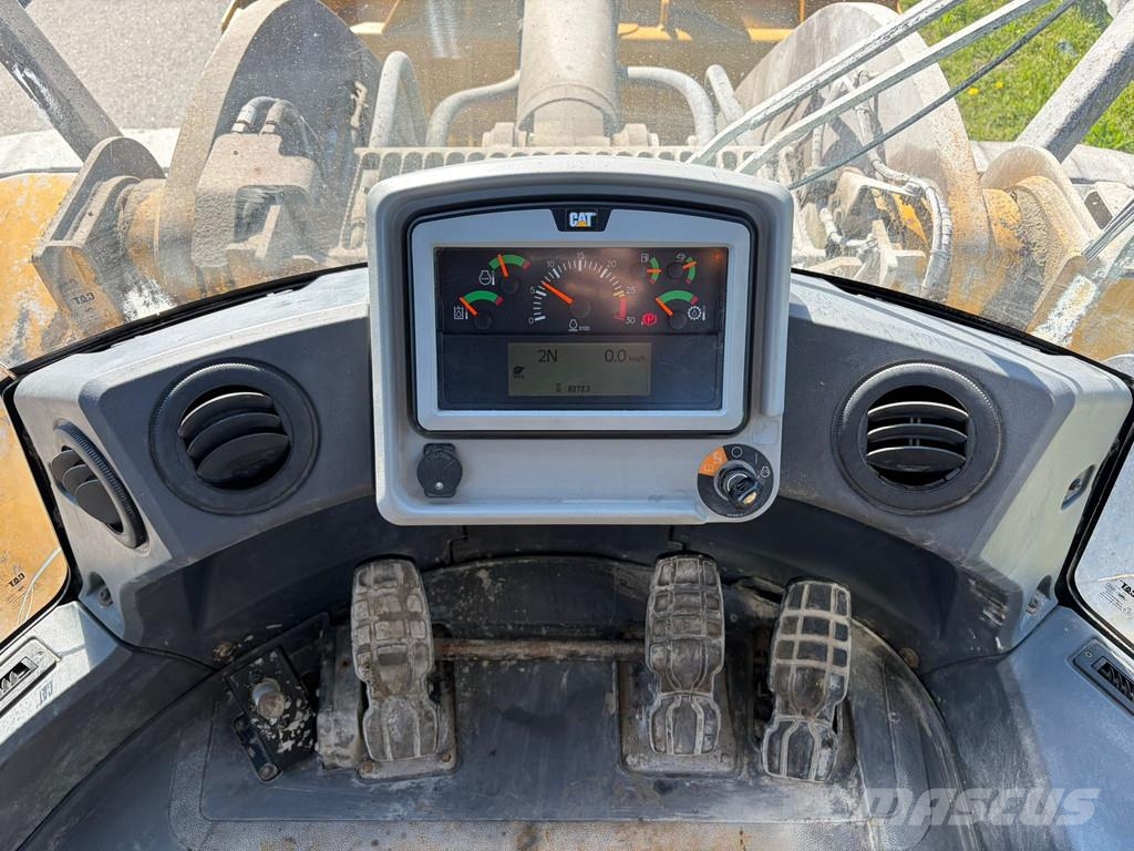 CAT 950M 轮式装载机