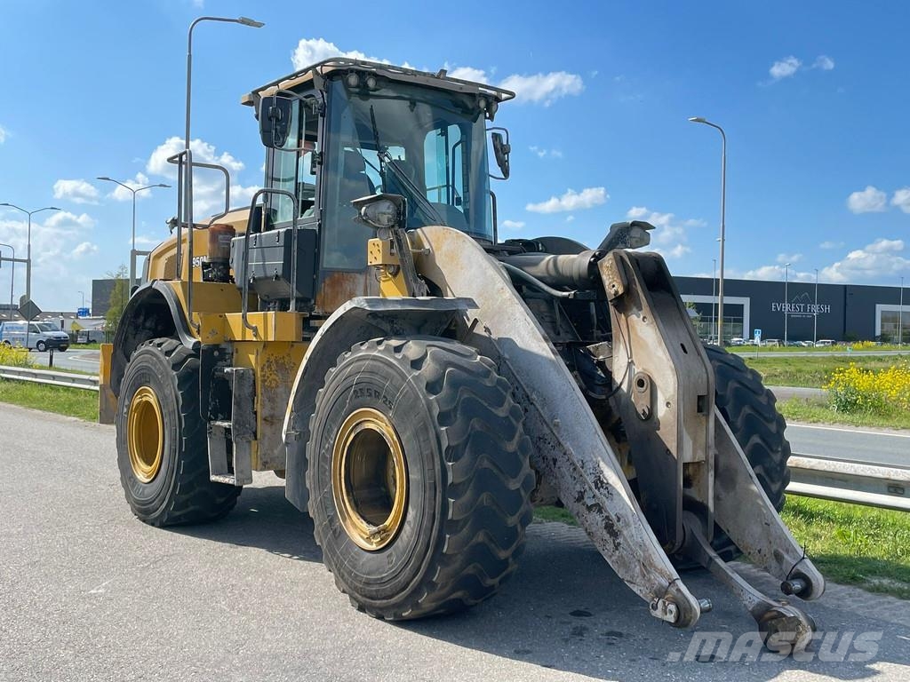 CAT 950M 轮式装载机