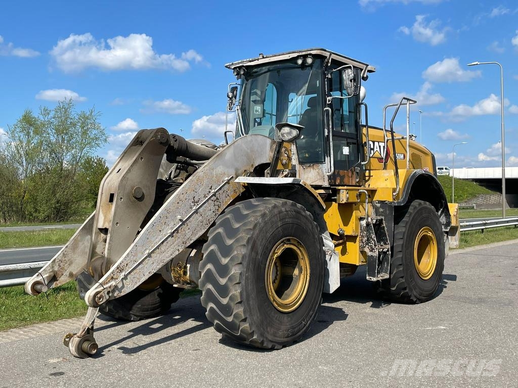 CAT 950M 轮式装载机