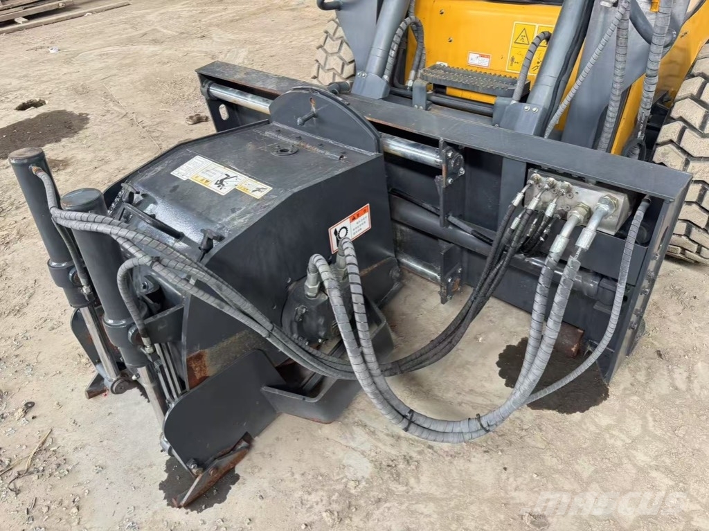 LiuGong 385 B Skid steer loderler