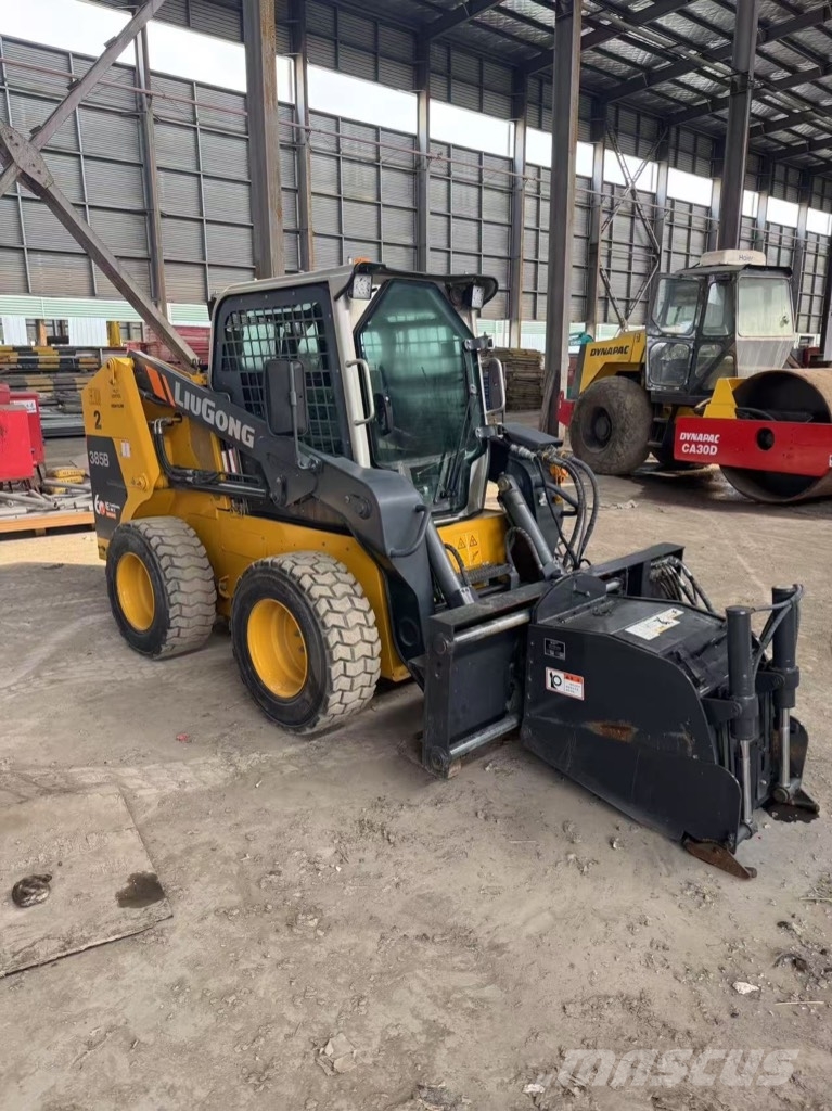LiuGong 385 B Skid steer loderler
