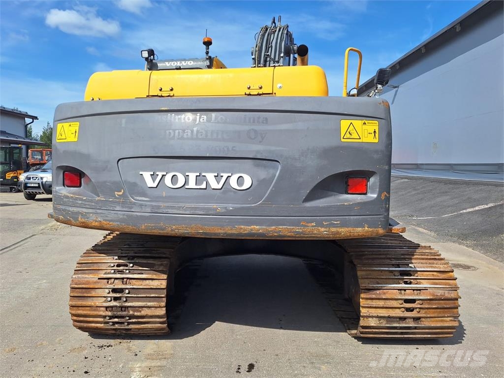 Volvo EC210BLC PYÖRITTÄJÄLLÄ Гусеничные экскаваторы