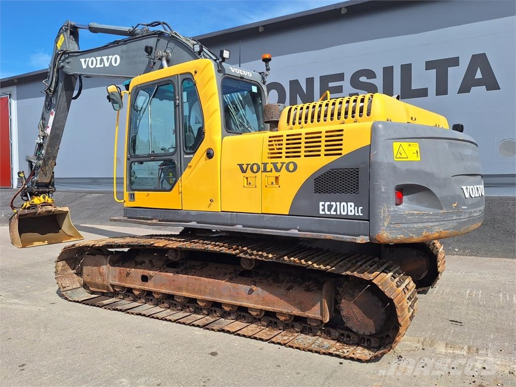 Volvo EC210BLC PYÖRITTÄJÄLLÄ Гусеничные экскаваторы