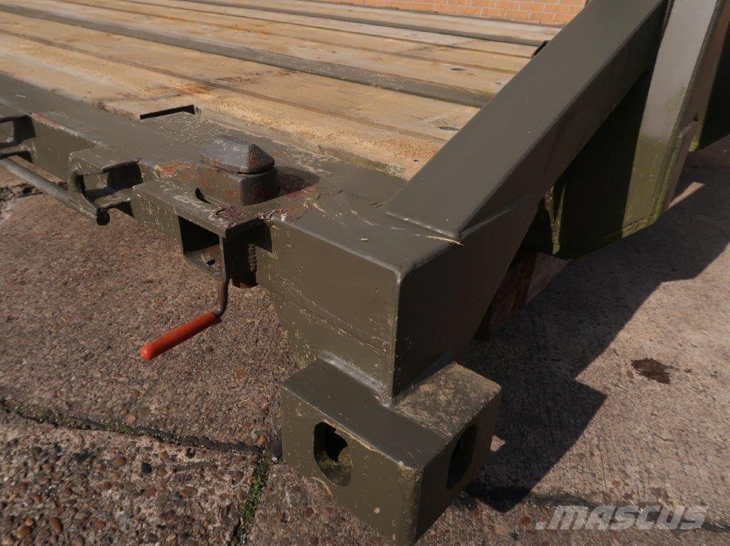 Marshalls Unused military Flat Rack 20ft hook load 훅 리프트 트럭