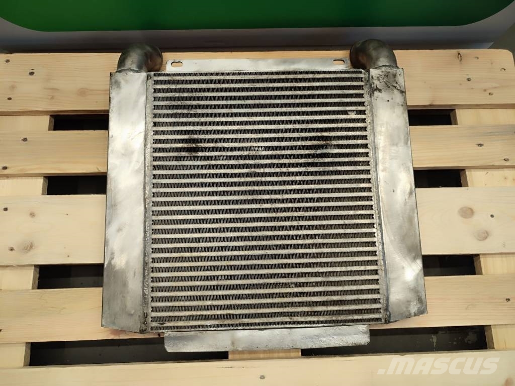 11441 intercooler air cooler Zetor Forterra Jäähdyttimet