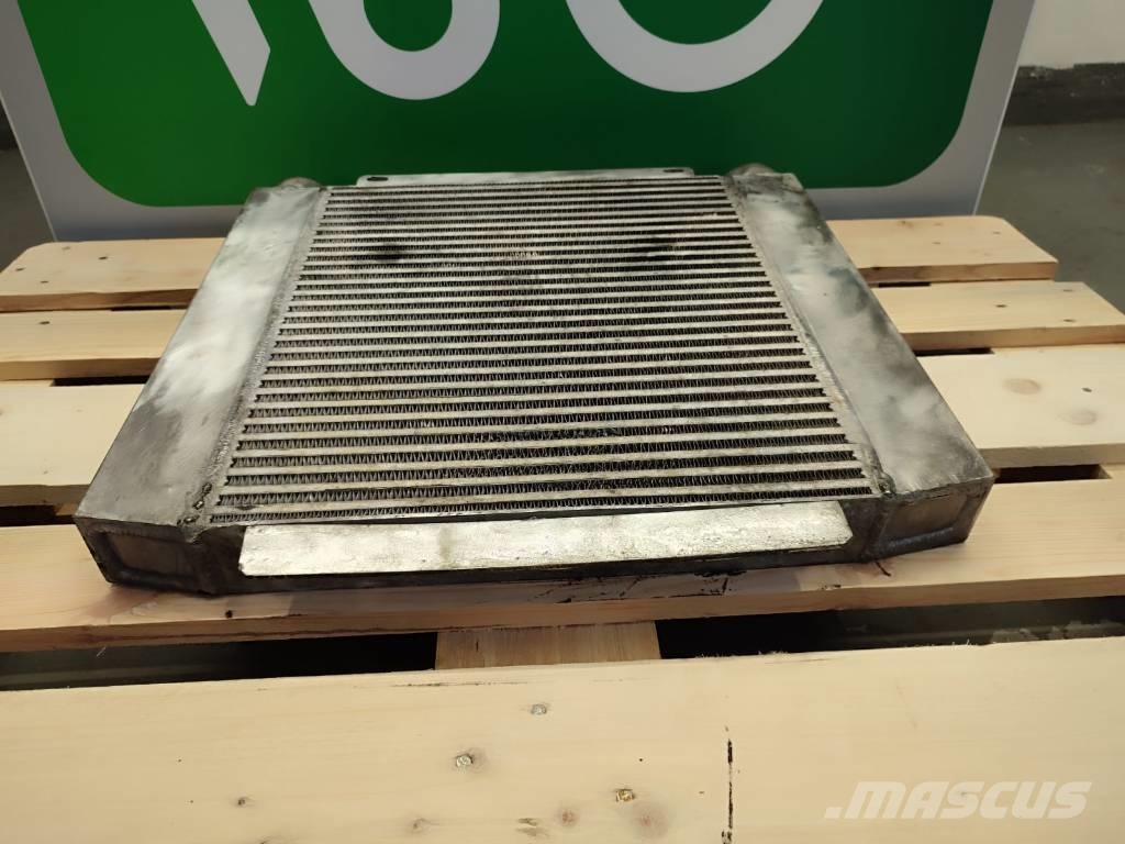 11441 intercooler air cooler Zetor Forterra Jäähdyttimet