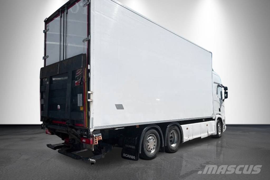 Scania R450B6X2*4NB С температурен контрол