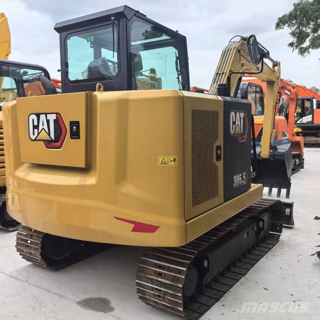 CAT 305.5 소형 굴삭기 7톤 미만