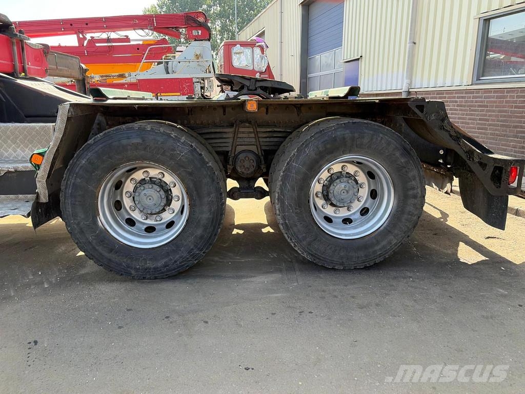 MAN TGS 33.480 Tractor - 6x4 - Manual Gearbox - V6 - B Ťahače