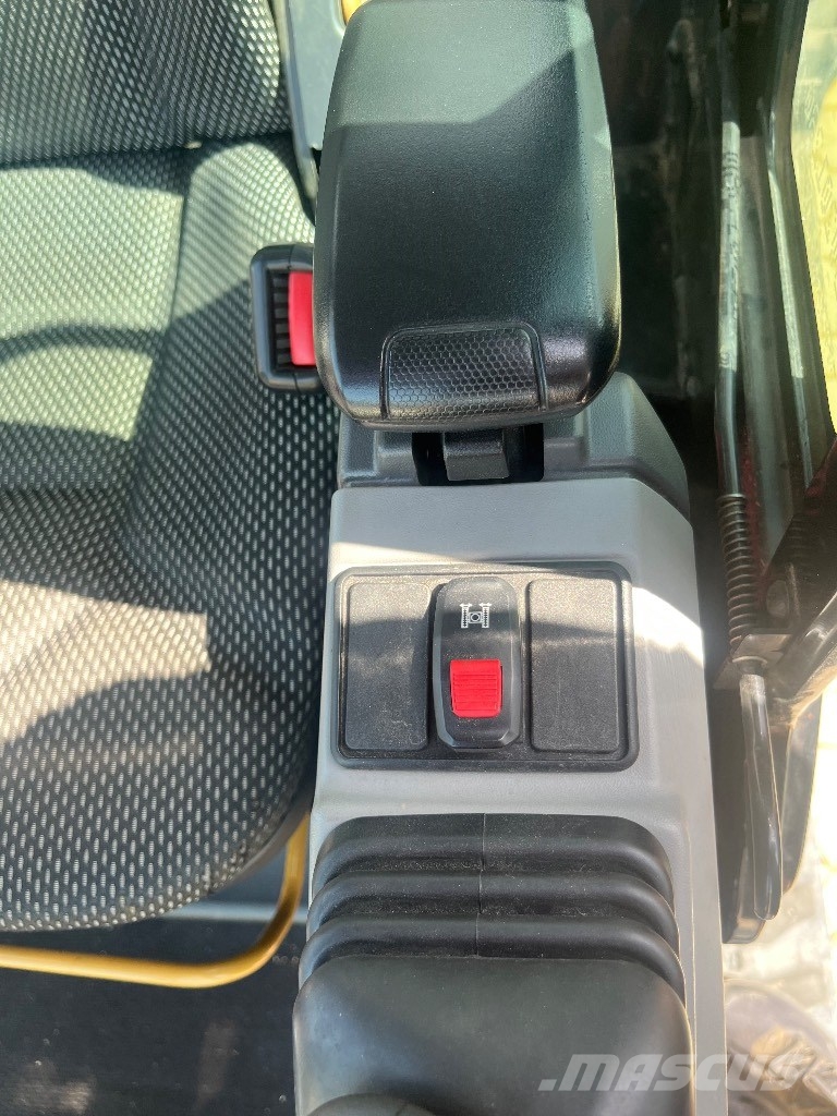 CAT 302 CR Fullutrustad, 1190h Minigrävare < 7t