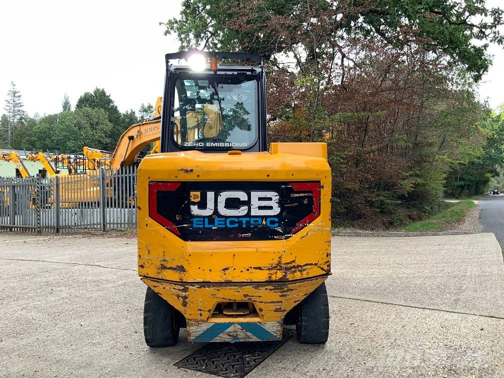 JCB TLT30-19 E Teleskopiskie manipulatori