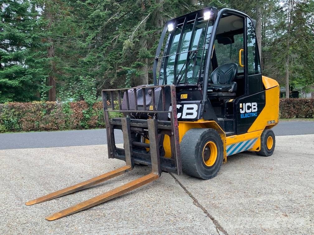 JCB TLT30-19 E Teleskopiskie manipulatori